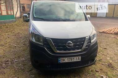 Мінівен Nissan NV300 2017 в Рокитному