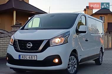 Вантажний фургон Nissan NV300 2018 в Дрогобичі