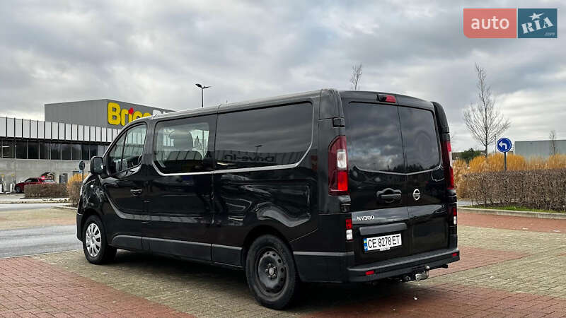 Мінівен Nissan NV300 2020 в Чернівцях