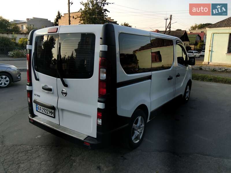 Мінівен Nissan NV300 2017 в Володимирі