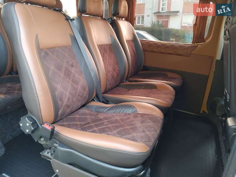 Мінівен Nissan NV300 2017 в Володимирі