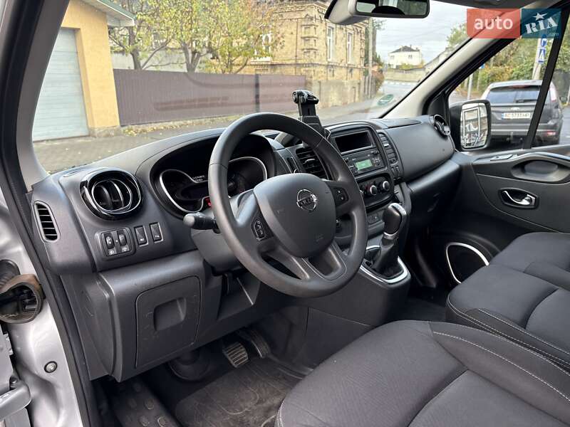 Мінівен Nissan NV300 2020 в Луцьку