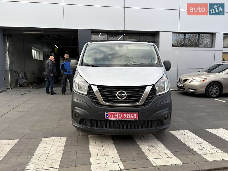 Минивэн Nissan NV300 2020 в Луцке фото 3 Минивэн Nissan NV300 2020 в Луцке