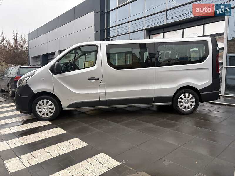 Минивэн Nissan NV300 2020 в Луцке фото 23 Минивэн Nissan NV300 2020 в Луцке