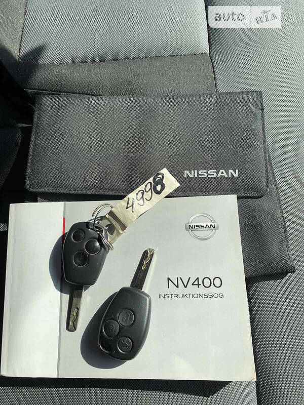 Мікроавтобус Nissan NV400 2015 в Дрогобичі