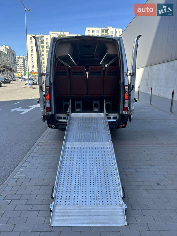 Туристический / Междугородний автобус Nissan NV400 2013 в Киеве