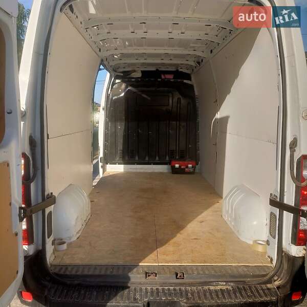 Грузовой фургон Nissan NV400 2017 в Львове