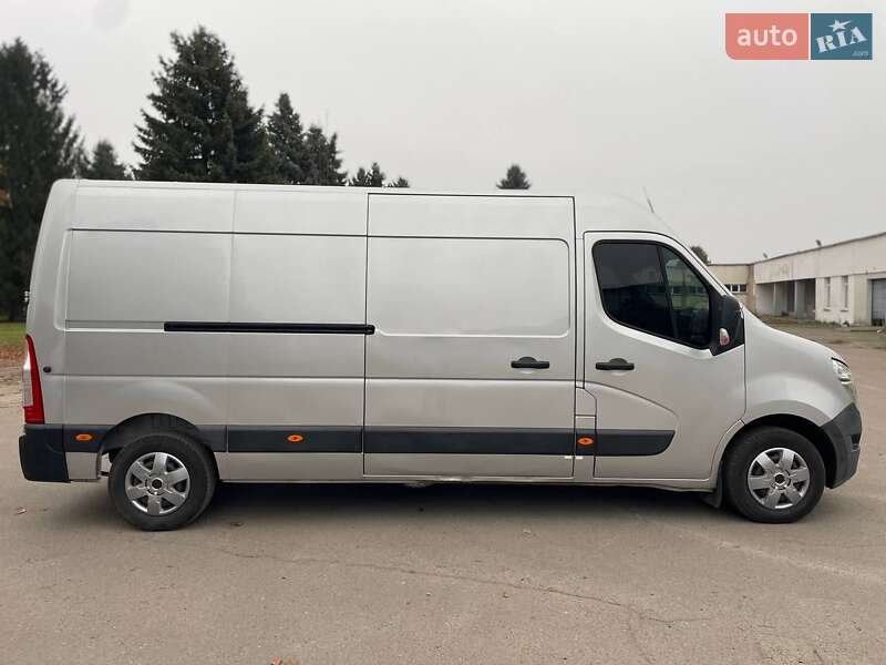 Грузовой фургон Nissan NV400 2017 в Луцке