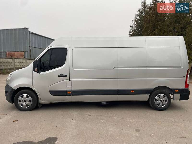 Грузовой фургон Nissan NV400 2017 в Луцке