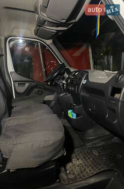 Грузовой фургон Nissan NV400 2017 в 
