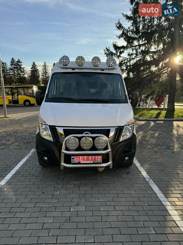 Вантажний фургон Nissan NV400 2020 в Луцьку