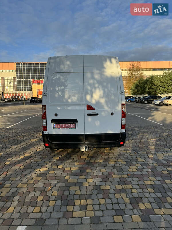 Вантажний фургон Nissan NV400 2020 в Луцьку