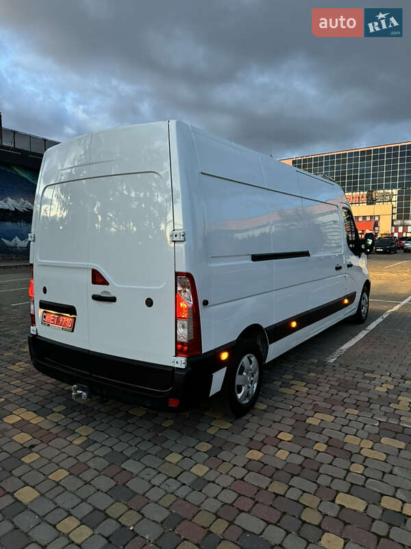 Вантажний фургон Nissan NV400 2020 в Луцьку