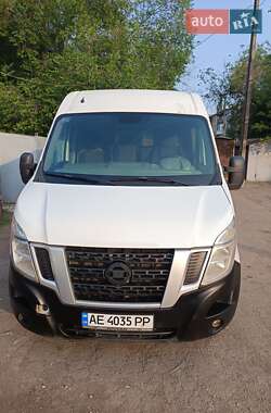 Грузовой фургон Nissan NV400 2015 в Кривом Роге