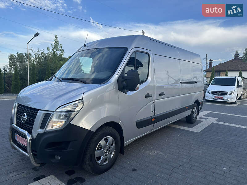 Nissan NV400 2016