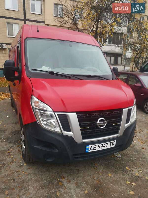 Микроавтобус Nissan NV400 2013 в Днепре