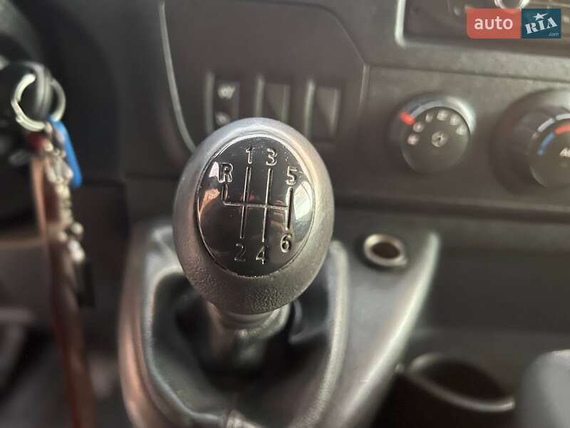 Тентований Nissan NV400 2013 в Ковелі