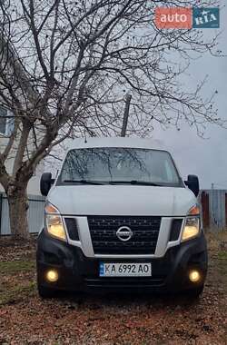 Грузопассажирский фургон Nissan NV400 2016 в Киеве