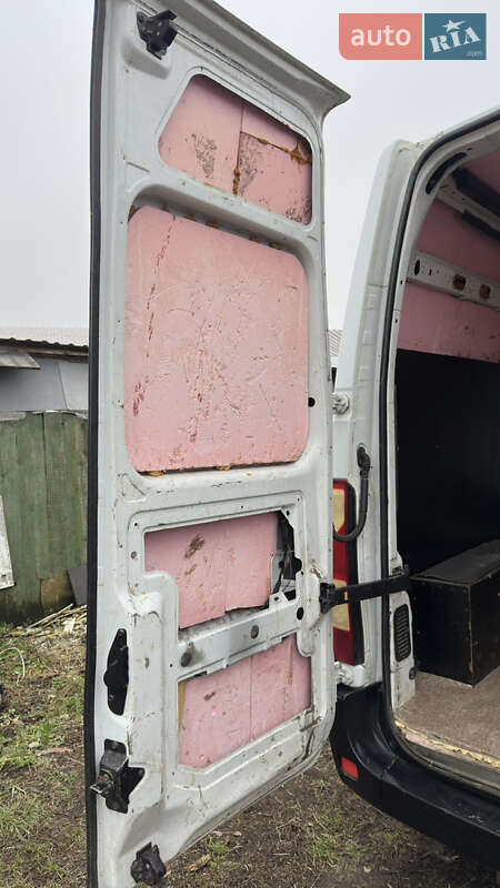 Мікроавтобус вантажний (до 3,5т) Nissan NV400 2012 в Гостомелі фото 15 Мікроавтобус вантажний (до 3,5т) Nissan NV400 2012 в Гостомелі