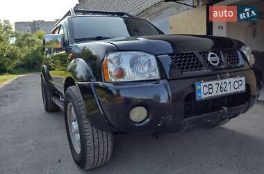 Внедорожник / Кроссовер Nissan Paladin 2005 в 