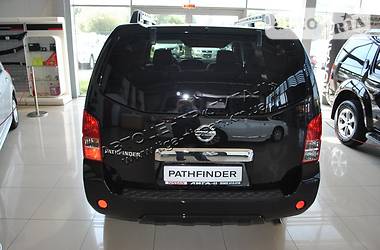 Внедорожник / Кроссовер Nissan Pathfinder 2014 в Хмельницком