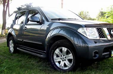 Внедорожник / Кроссовер Nissan Pathfinder 2006 в Днепре