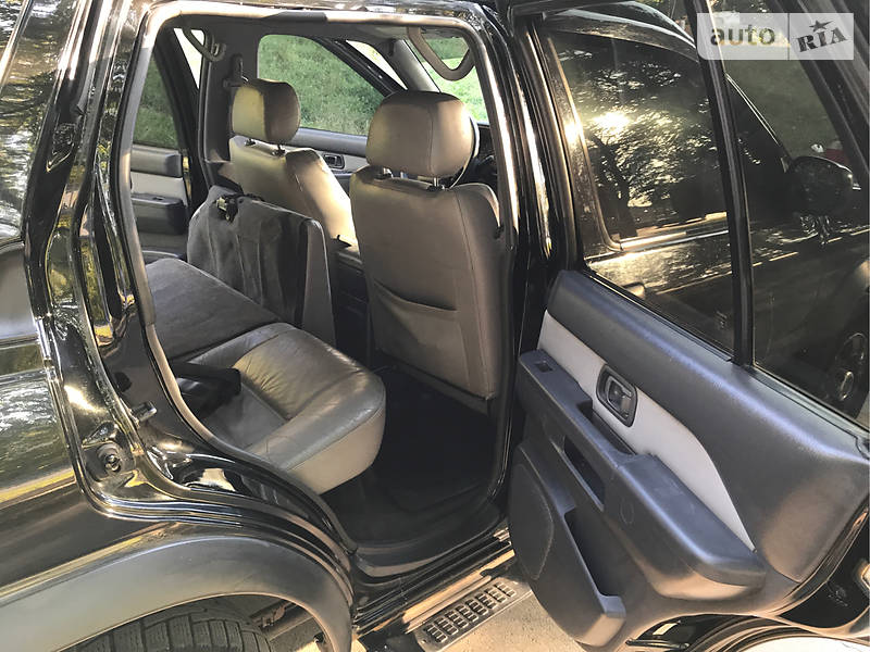 Внедорожник / Кроссовер Nissan Pathfinder 1997 в Киеве