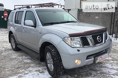 Внедорожник / Кроссовер Nissan Pathfinder 2006 в Николаеве