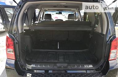 Позашляховик / Кросовер Nissan Pathfinder 2012 в 