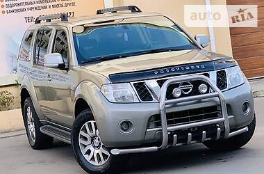 Позашляховик / Кросовер Nissan Pathfinder 2012 в 