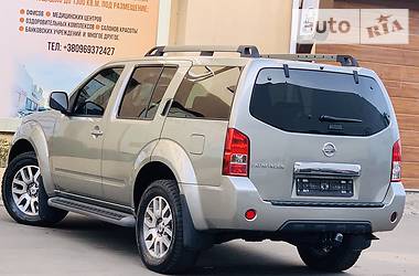 Позашляховик / Кросовер Nissan Pathfinder 2012 в 