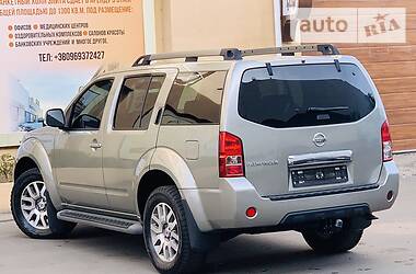 Позашляховик / Кросовер Nissan Pathfinder 2012 в 