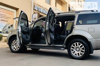 Позашляховик / Кросовер Nissan Pathfinder 2012 в 