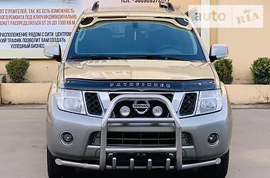 Позашляховик / Кросовер Nissan Pathfinder 2012 в 