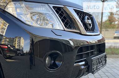 Внедорожник / Кроссовер Nissan Pathfinder 2011 в Ивано-Франковске