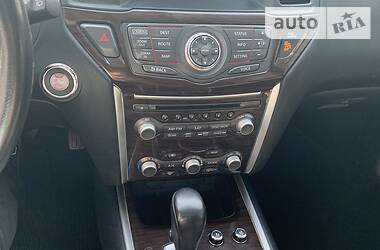 Позашляховик / Кросовер Nissan Pathfinder 2013 в 