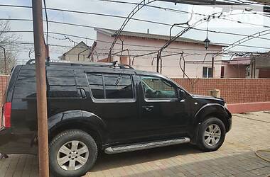Позашляховик / Кросовер Nissan Pathfinder 2006 в 
