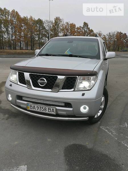 Внедорожник / Кроссовер Nissan Pathfinder 2007 в Кропивницком