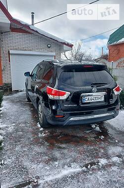Внедорожник / Кроссовер Nissan Pathfinder 2013 в Черкассах