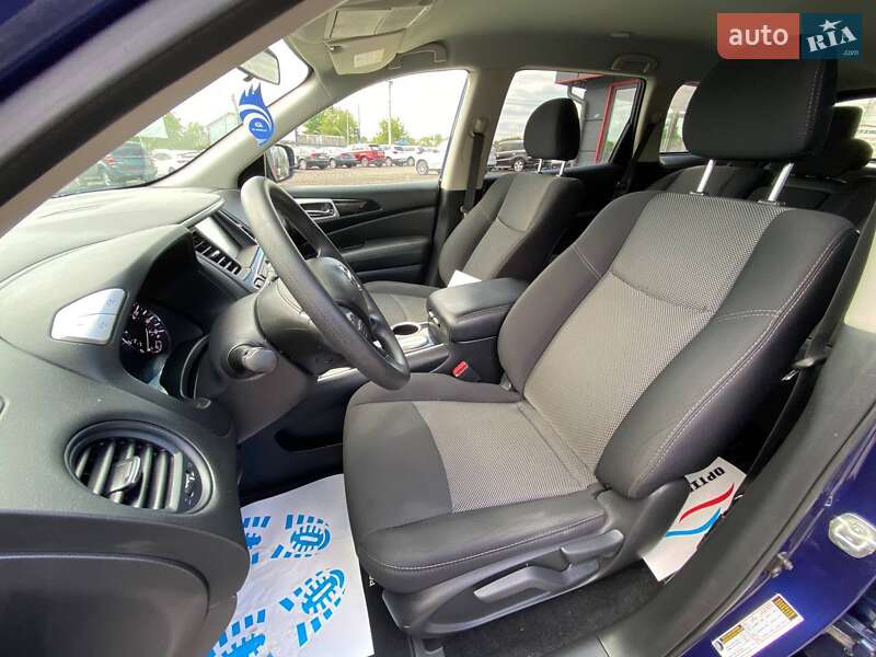 Внедорожник / Кроссовер Nissan Pathfinder 2019 в Львове