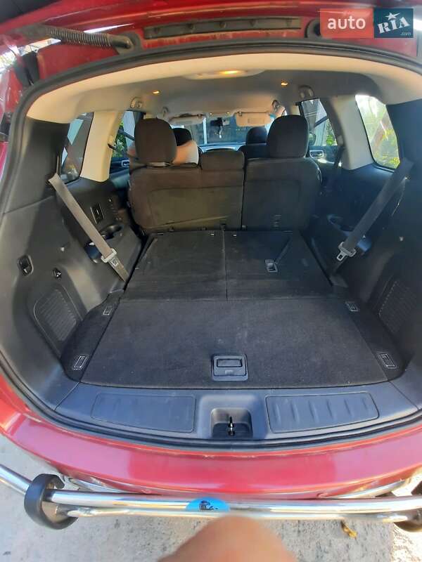 Позашляховик / Кросовер Nissan Pathfinder 2014 в Первомайську