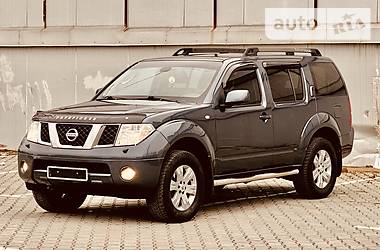 Позашляховик / Кросовер Nissan Pathfinder 2008 в 