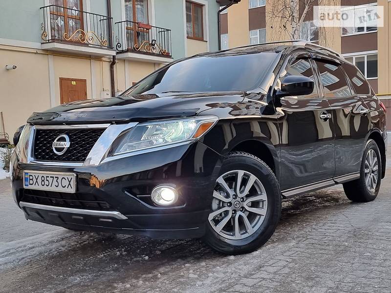 Позашляховик / Кросовер Nissan Pathfinder 2013 в Хмельницькому