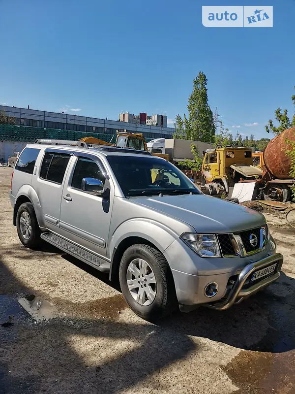 Nissan Pathfinder 2006