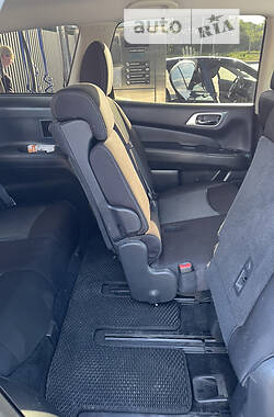 Позашляховик / Кросовер Nissan Pathfinder 2019 в 