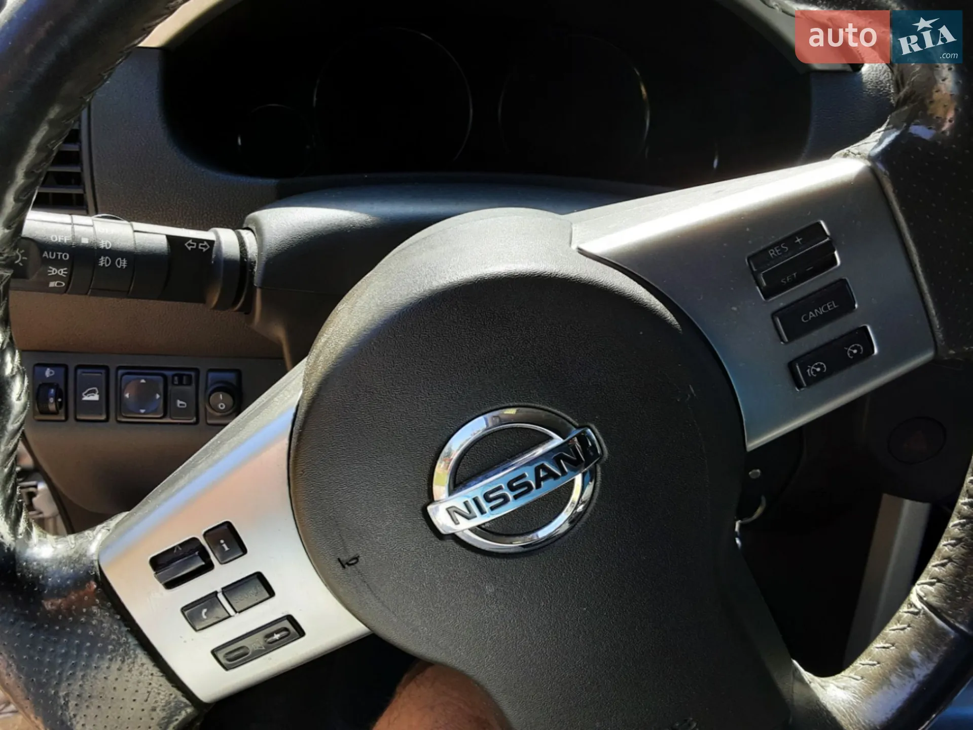 2014 Nissan Pathfinder - мініатюра 4
