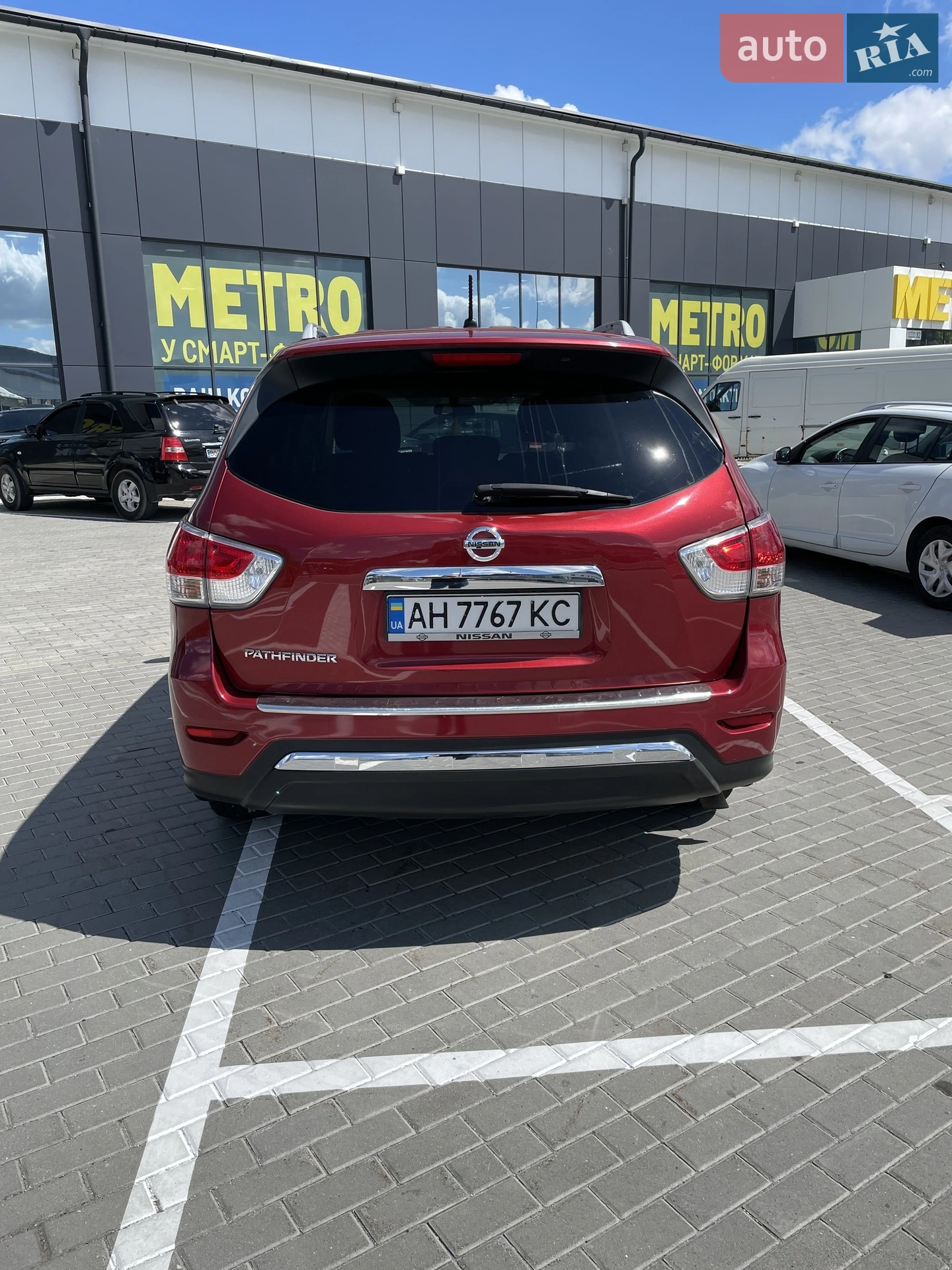 2016 Nissan Pathfinder - мініатюра 4