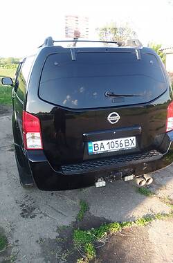 Внедорожник / Кроссовер Nissan Pathfinder 2005 в Кропивницком