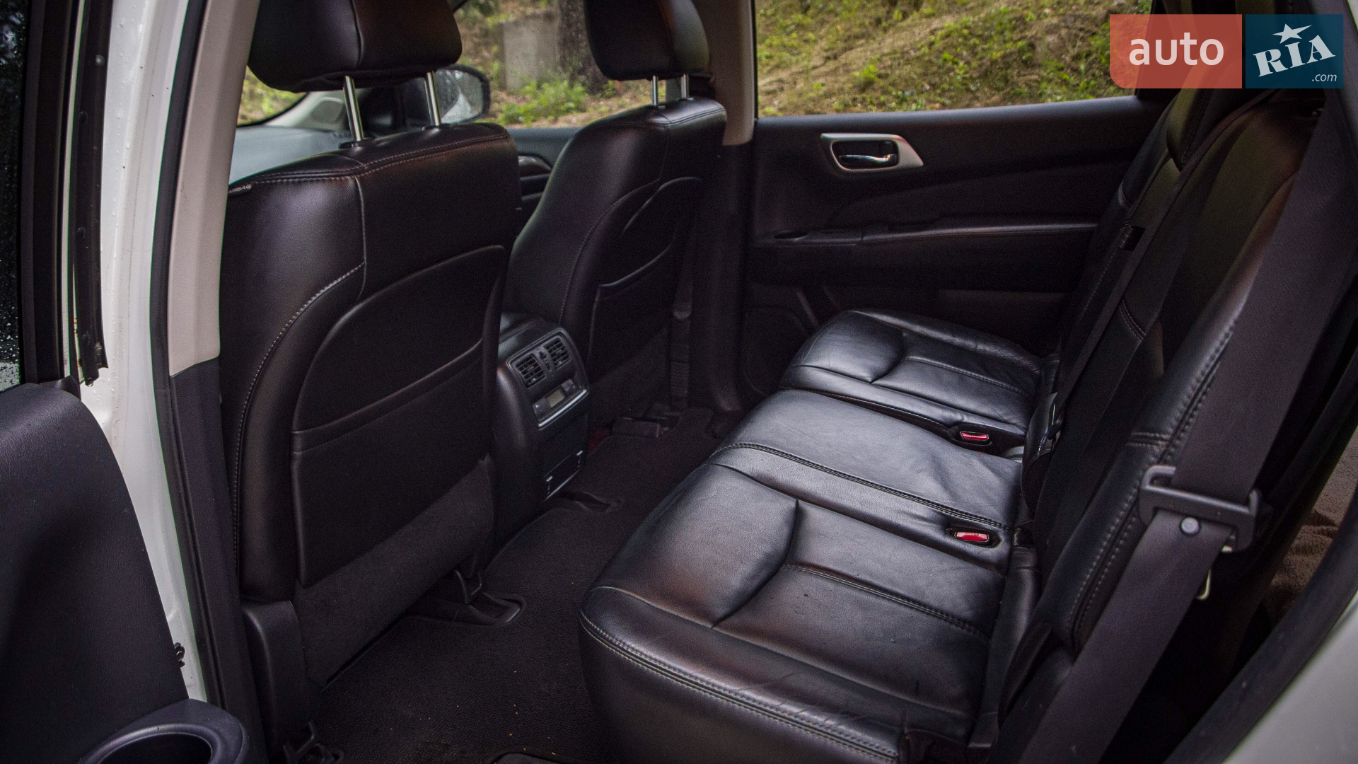 2014 Nissan Pathfinder - мініатюра 15