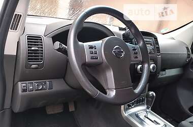 Внедорожник / Кроссовер Nissan Pathfinder 2011 в Тячеве